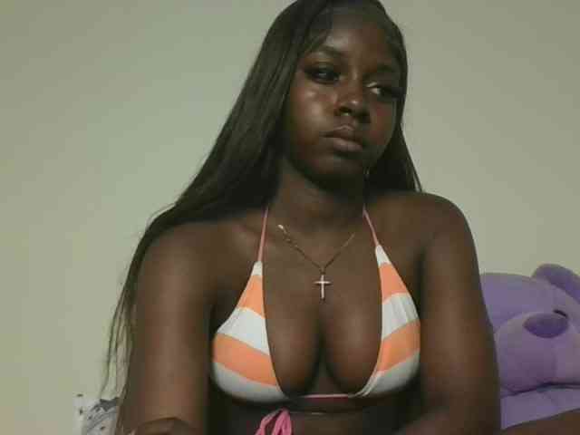 Sexykitten1 webcam