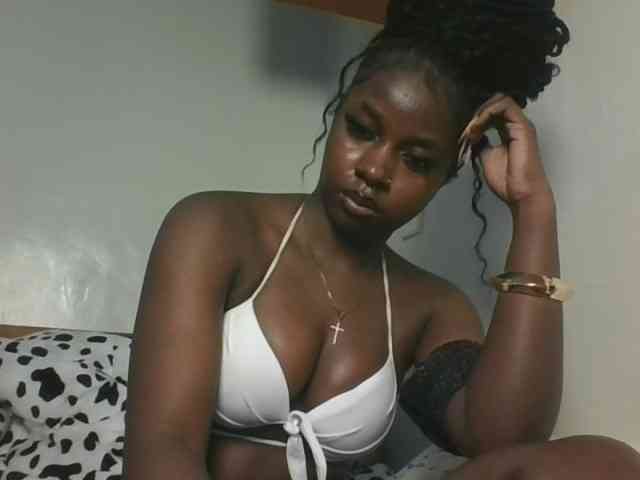 Sexykitten1 webcam