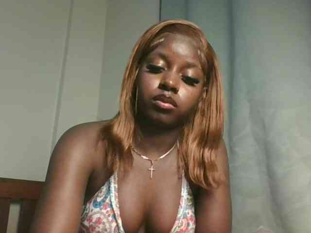 Sexykitten1 webcam