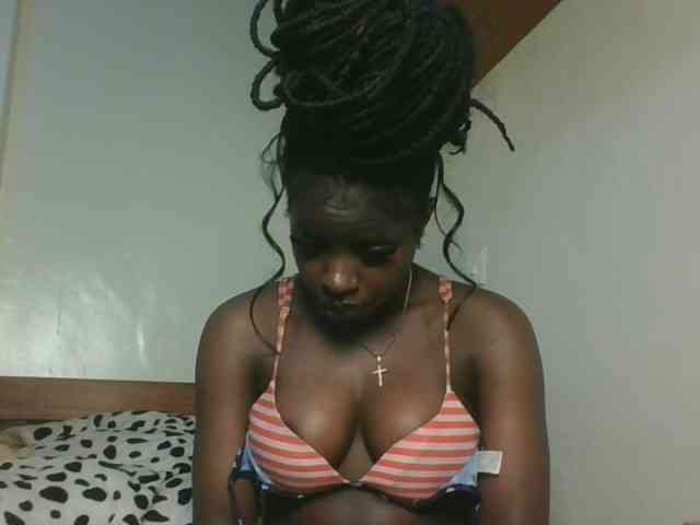 Sexykitten1 webcam