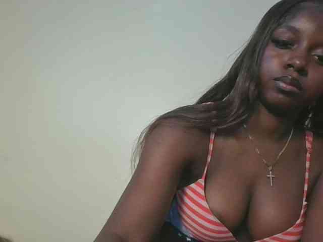 Sexykitten1 webcam