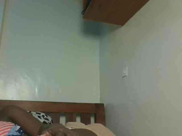 Sexykitten1 webcam