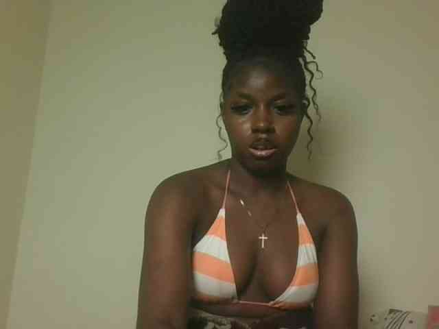 Sexykitten1 webcam