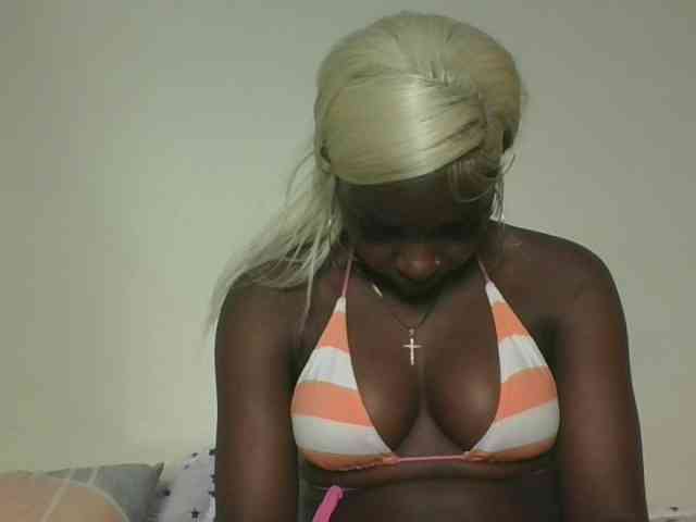 Sexykitten1 webcam