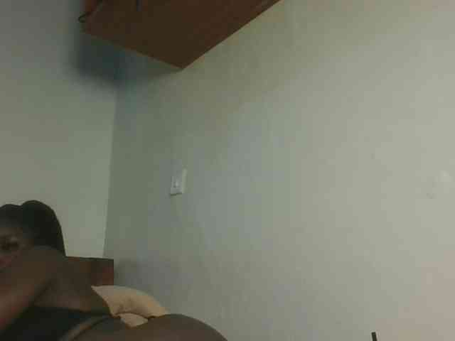 Sexykitten1 webcam