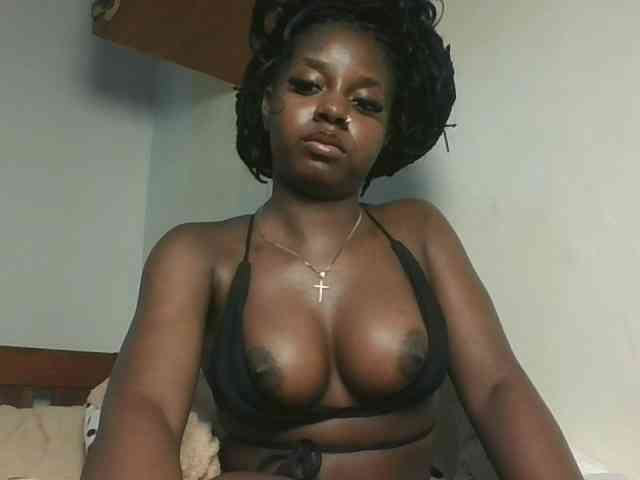 Sexykitten1 webcam