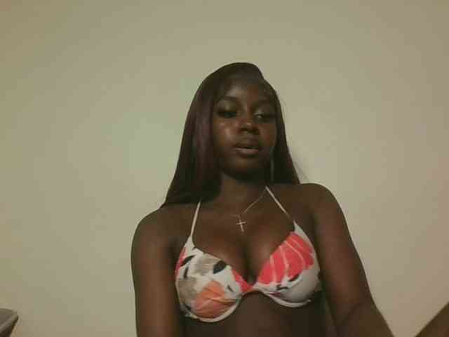 Sexykitten1 webcam