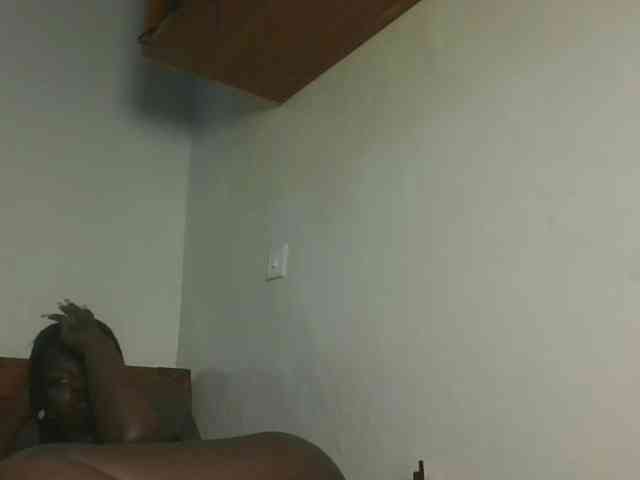 Sexykitten1 webcam