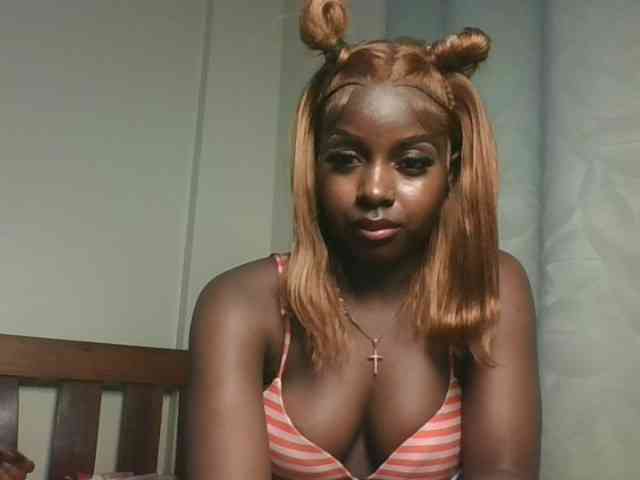 Sexykitten1 webcam