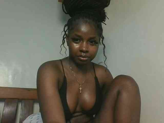 Sexykitten1 webcam