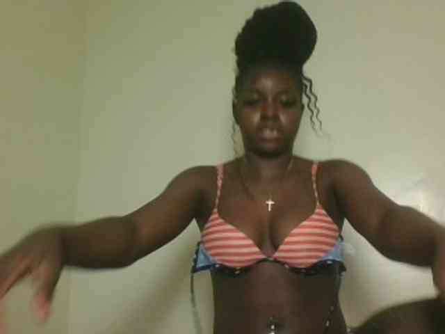 Sexykitten1 webcam