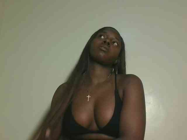 Sexykitten1 webcam