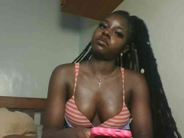 Sexykitten1 webcam
