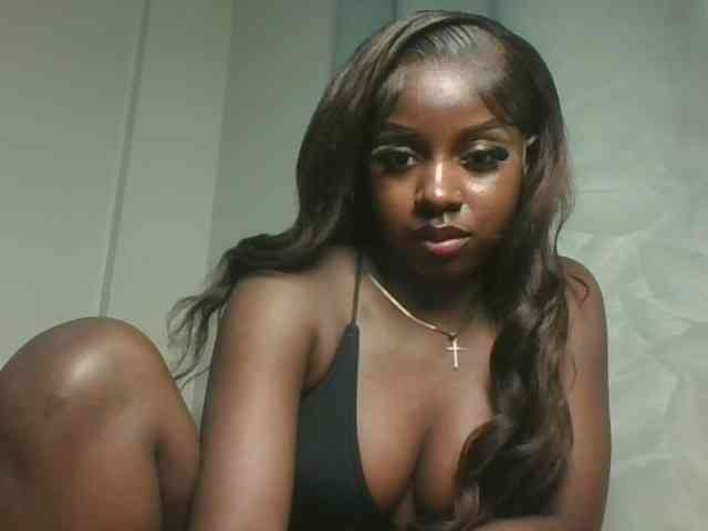 Sexykitten1 webcam