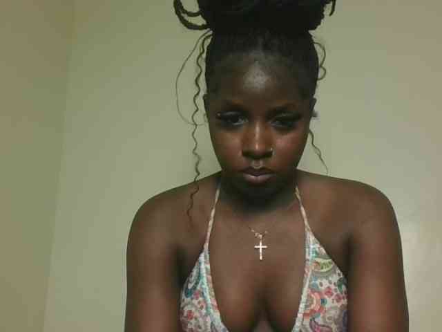Sexykitten1 webcam