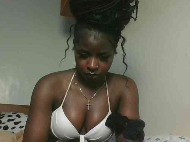Sexykitten1 webcam