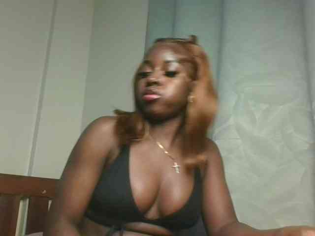 Sexykitten1 webcam