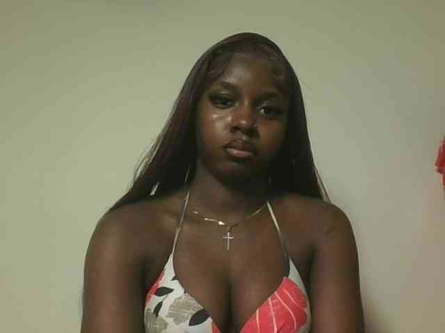 Sexykitten1 webcam