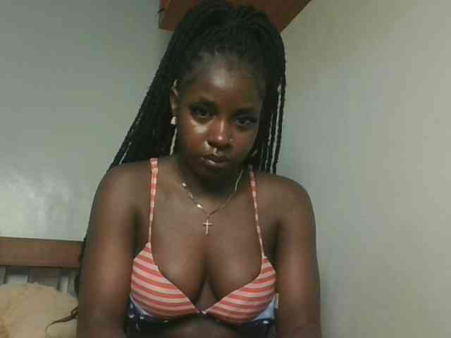 Sexykitten1 webcam