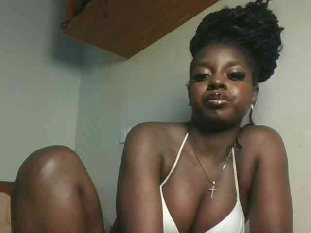 Sexykitten1 webcam