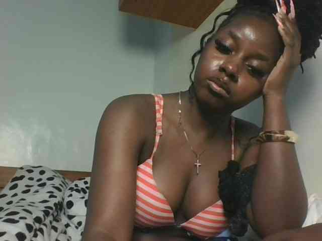 Sexykitten1 webcam