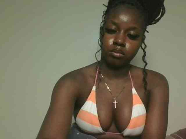 Sexykitten1 webcam