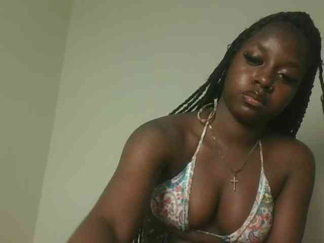 Sexykitten1 webcam