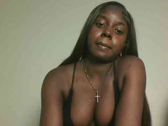 Sexykitten1 webcam
