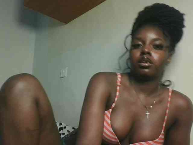 Sexykitten1 webcam