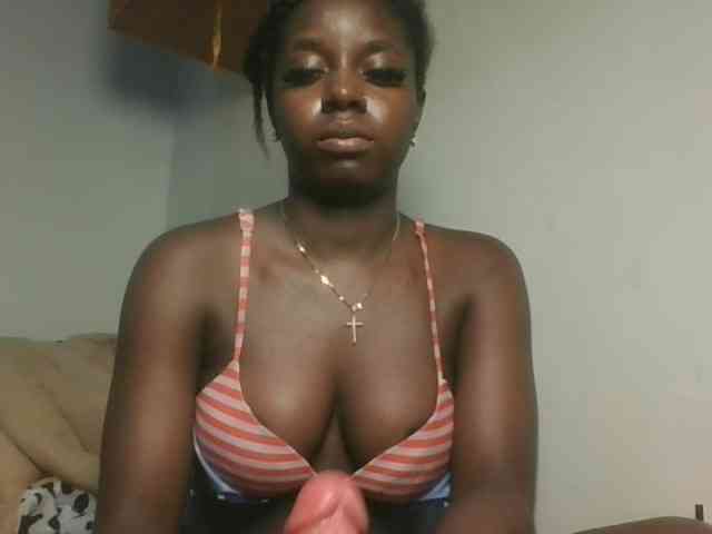 Sexykitten1 webcam