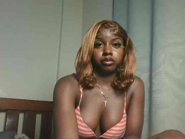 Sexykitten1 webcam