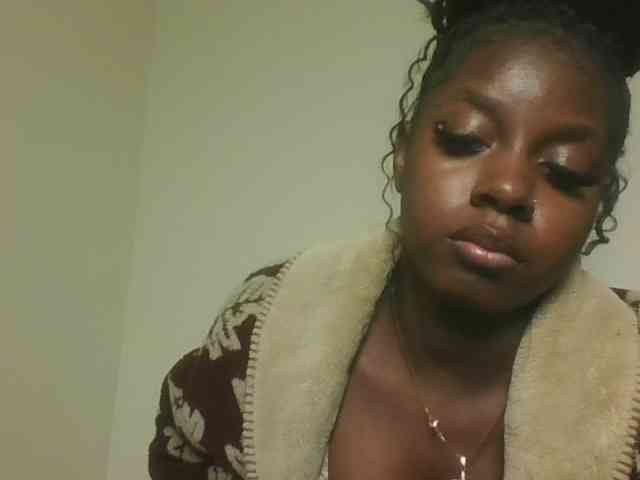 Sexykitten1 webcam