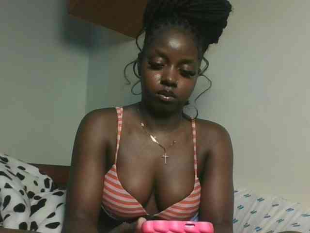 Sexykitten1 webcam