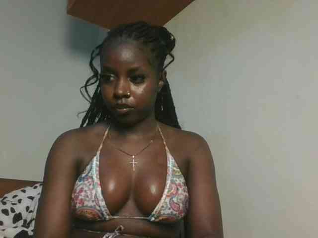 Sexykitten1 webcam