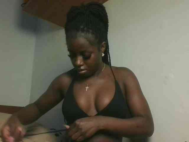 Sexykitten1 webcam