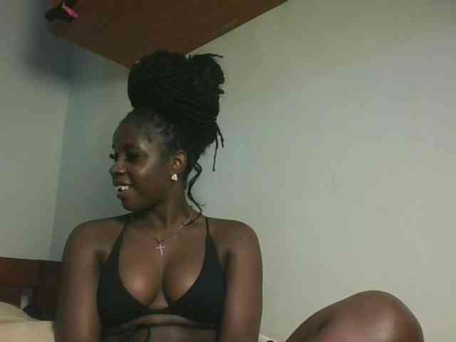 Sexykitten1 webcam