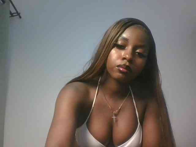 Sexykitten1 webcam