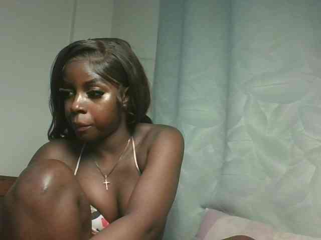 Sexykitten1 webcam