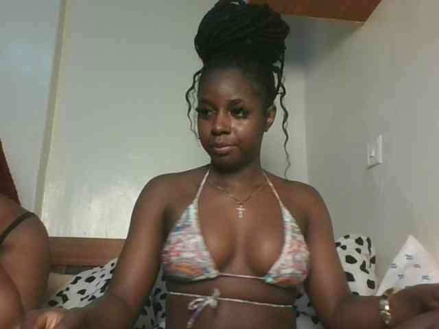 Sexykitten1 webcam