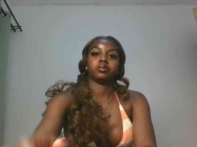Sexykitten1 webcam