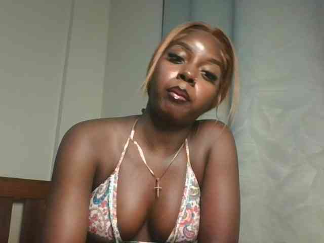 Sexykitten1 webcam