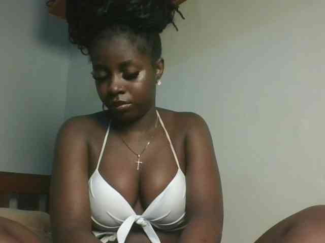 Sexykitten1 webcam