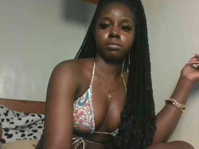 Sexykitten1 webcam