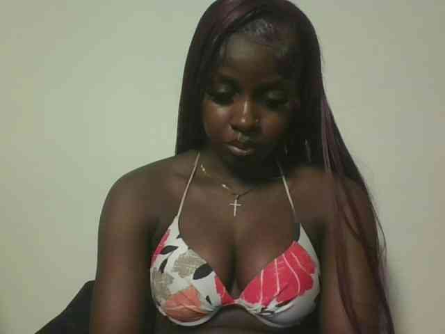 Sexykitten1 webcam
