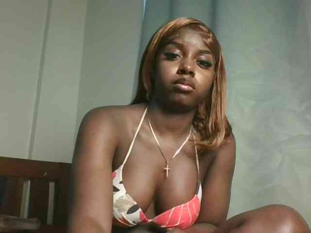 Sexykitten1 webcam