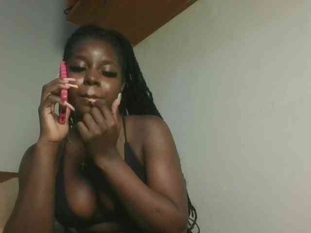 Sexykitten1 webcam