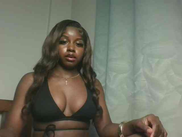 Sexykitten1 webcam