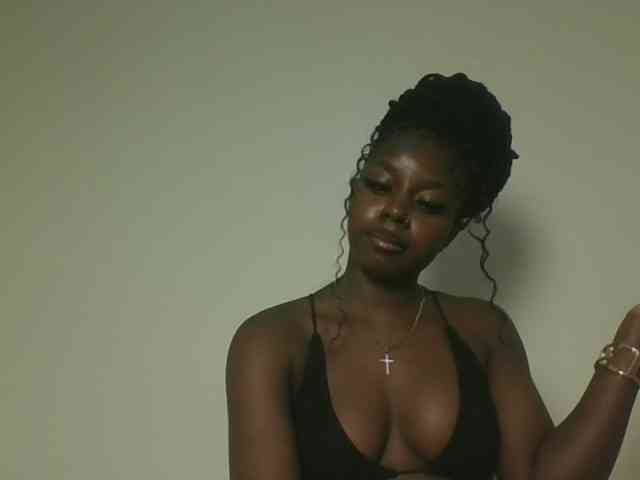 Sexykitten1 webcam