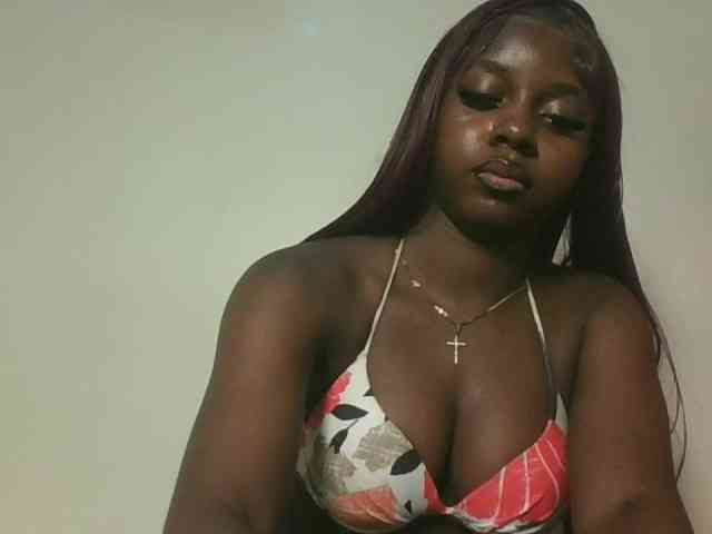 Sexykitten1 webcam