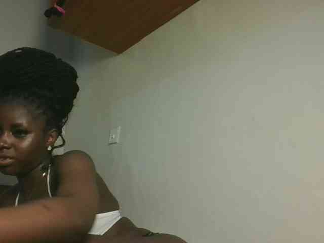 Sexykitten1 webcam